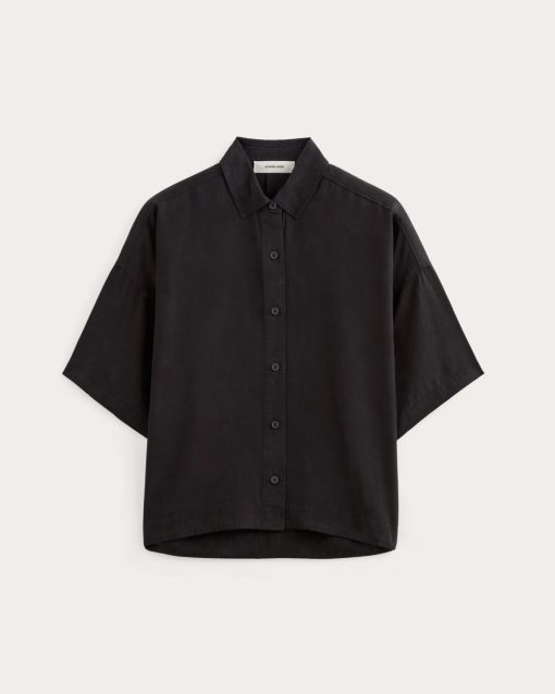 Alternative view of The Short-Sleeve Square Shirt in Butterlite | Black
