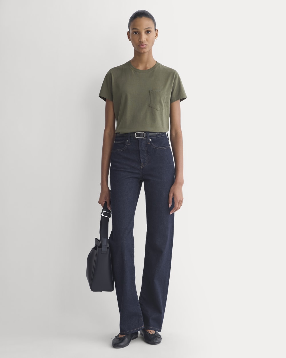 The Box-Cut Tee in Essential Cotton | Olive Night | Pocket - Image 4