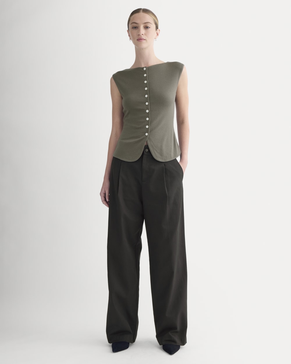 Sleeveless Button-Up in Butterluxe | Taupe - Image 3