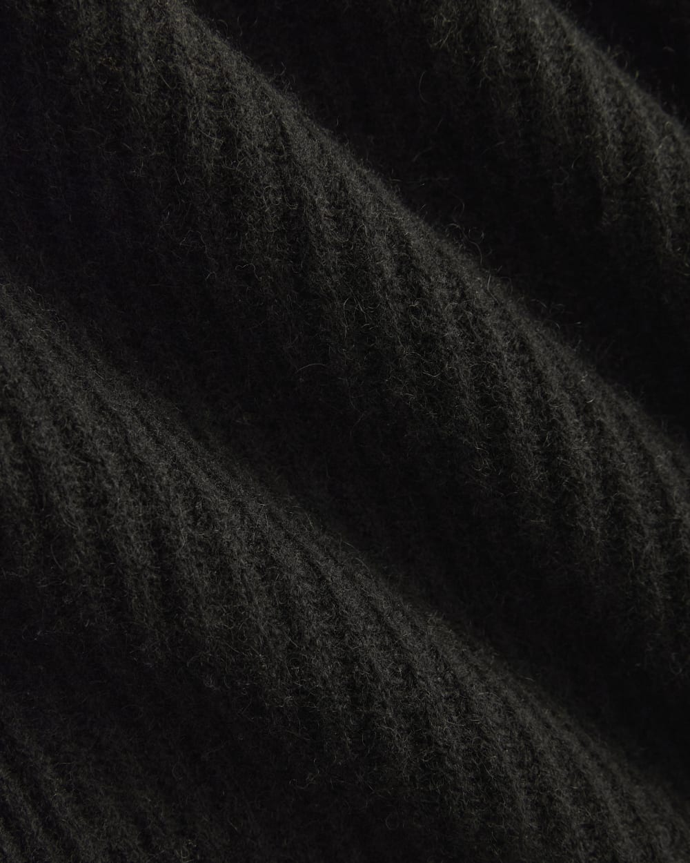 Fisherman Cardigan in Wool Cashmere | Black - Image 6