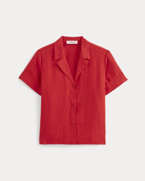 Alternative view of The Notch Shirt in Linen | Classic Red