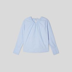 Alternative view of The Poplin Breeze Shirt | Light Blue