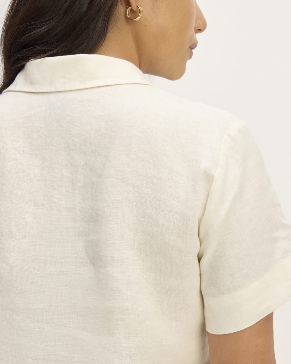 The Notch Shirt in Linen | Bone - Image 5
