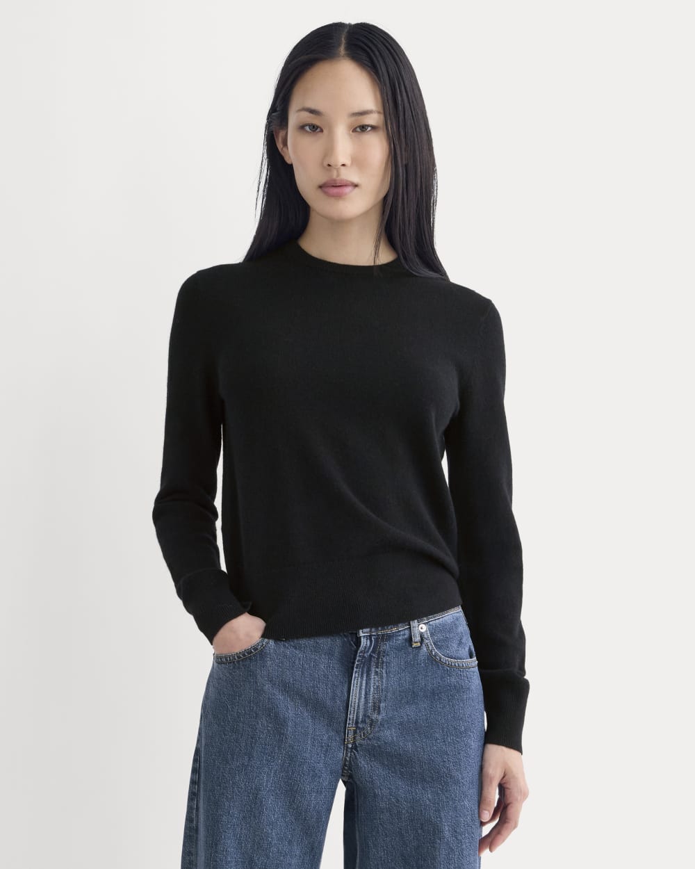 Cashmere Slim Crew Sweater | Black - Image 4