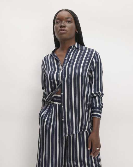 The Satin Relaxed Shirt |  Navy / Bone