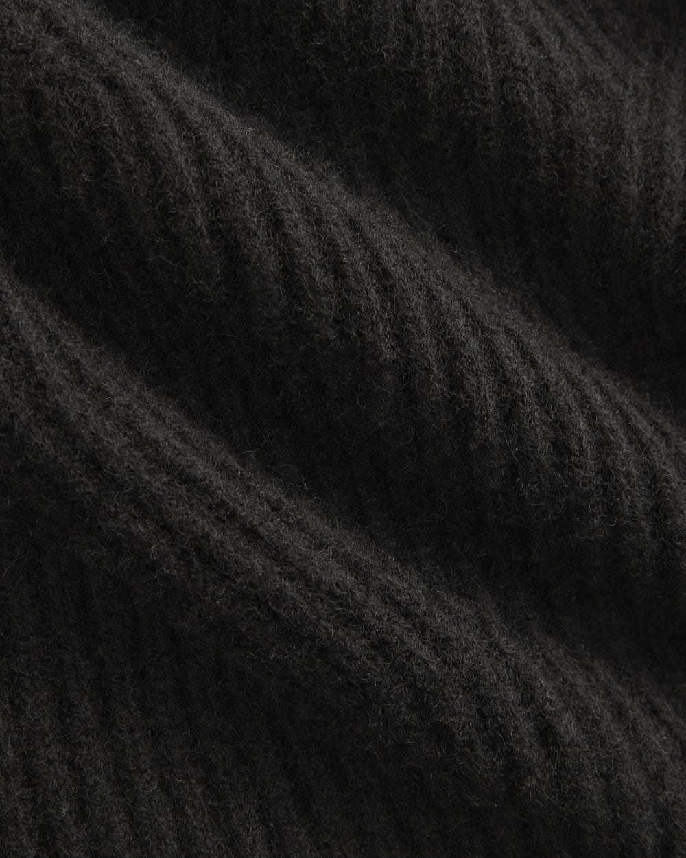 Cocoon Turtleneck in Wool Cashmere | Black - Image 6