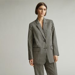 The Oversized Blazer in Buttersmooth | Khaki / Black