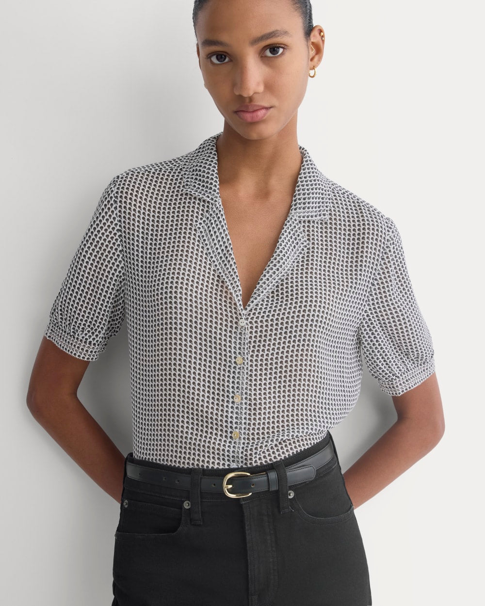 Notch Collar Shirt in Silk Georgette | Gardenia/Black Micro Dot
