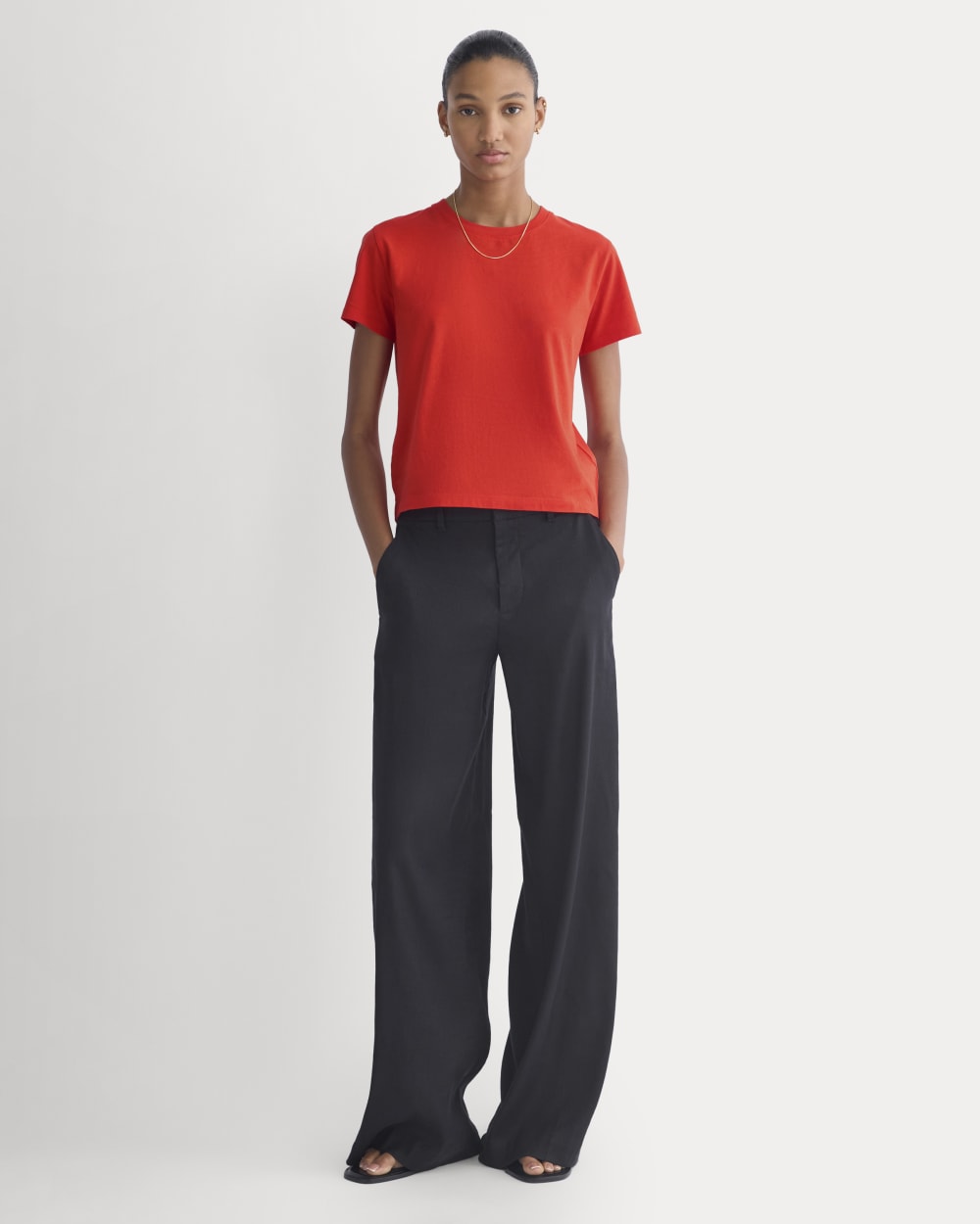 The Box-Cut Tee in Essential Cotton | Fiery Red | No Pocket - Image 4