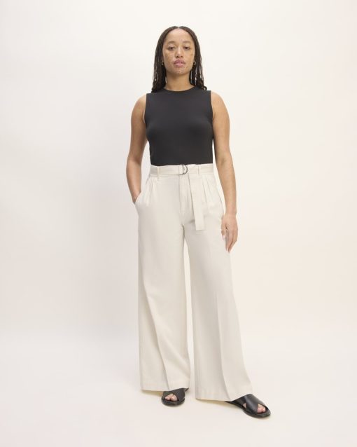 The Pleated Wide-Leg Chino | Bone