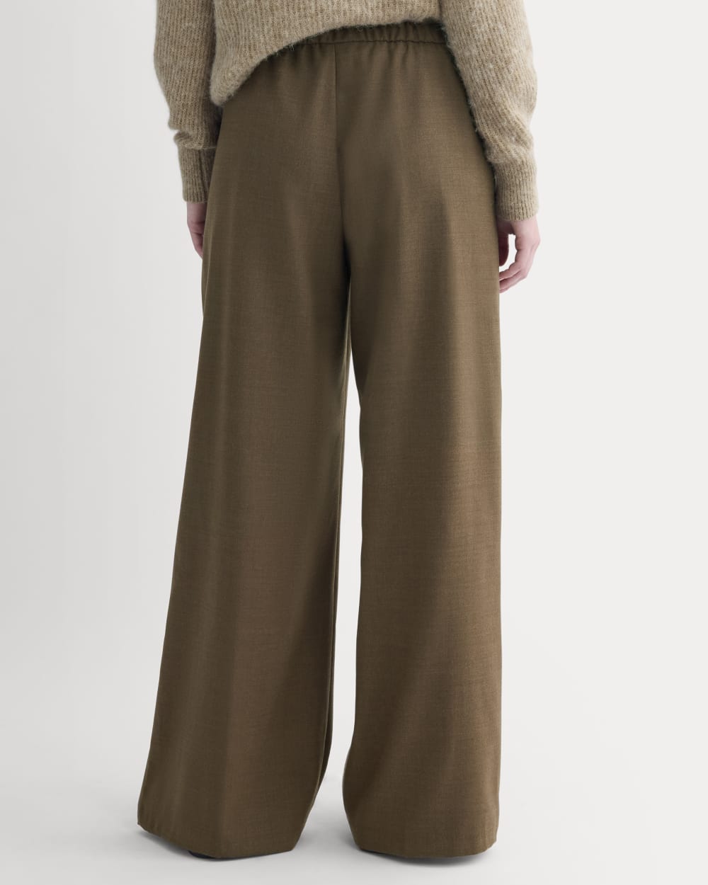 The Pull-On Trouser in Tailor Twill | Heathered Cocoa - Image 5