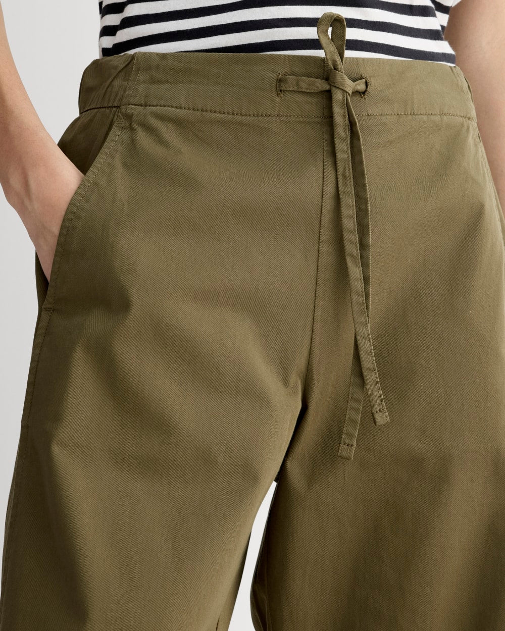 The Easy Barrel Pant | Olive - Image 4