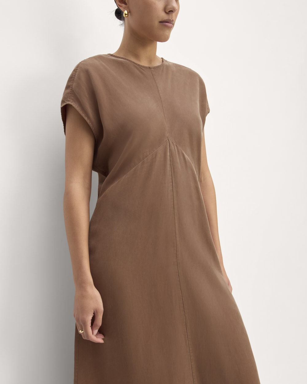 The TENCEL™ Short-Sleeve Midi Dress | Carob Brown - Image 4