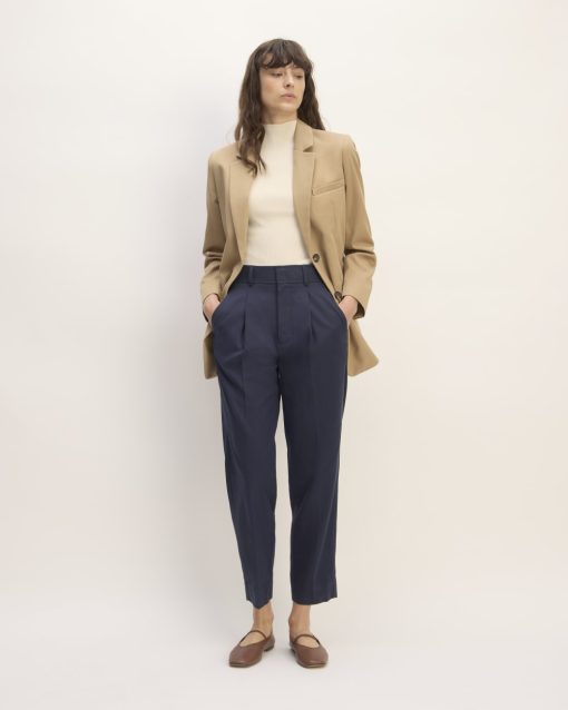 The Draper Tapered Pant in Buttersmooth | Navy