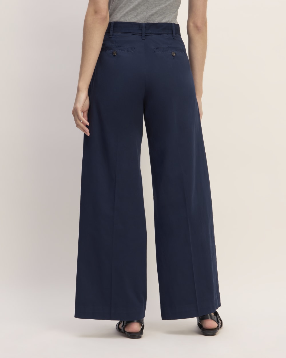 The Pleated Wide-Leg Chino | Navy - Image 6