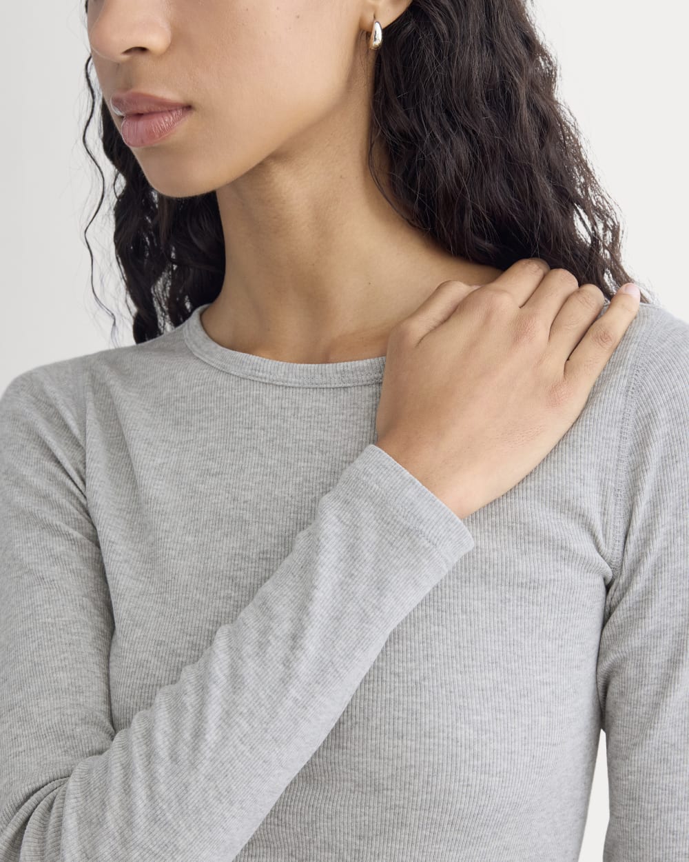 The Luxe Rib Long-Sleeve Crew | Classic Heather Grey - Image 4