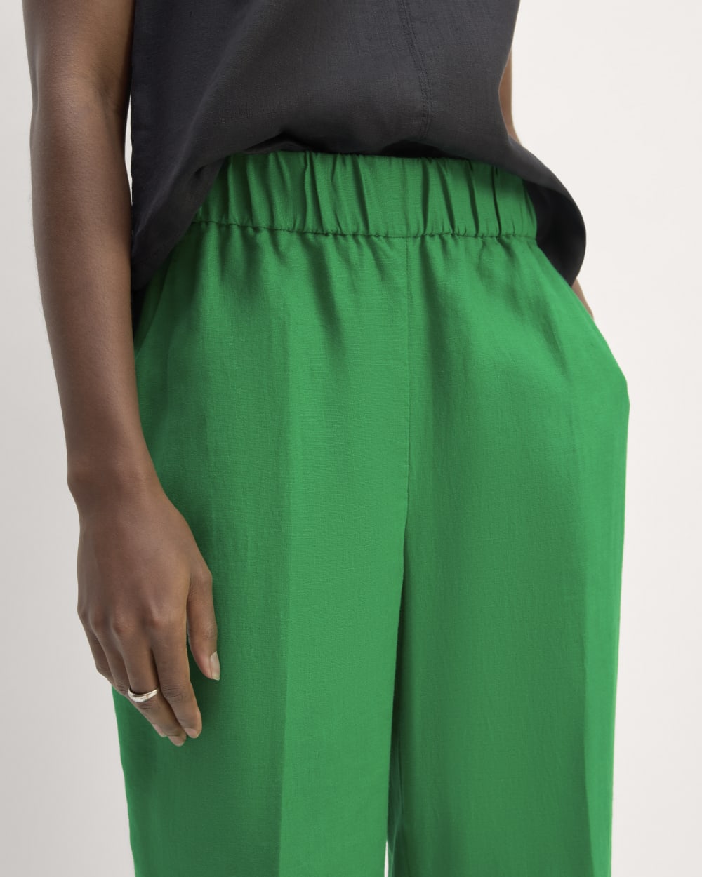 The Linen Easy Pant | Grass Green - Image 4
