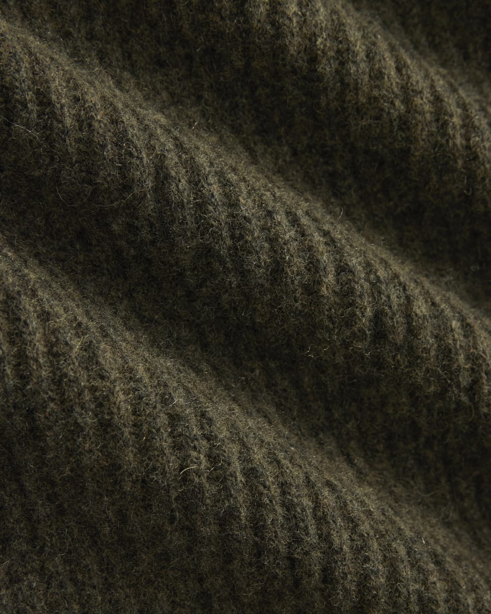 The Cocoon Crew in Wool Cashmere | Heather Beech - Image 6