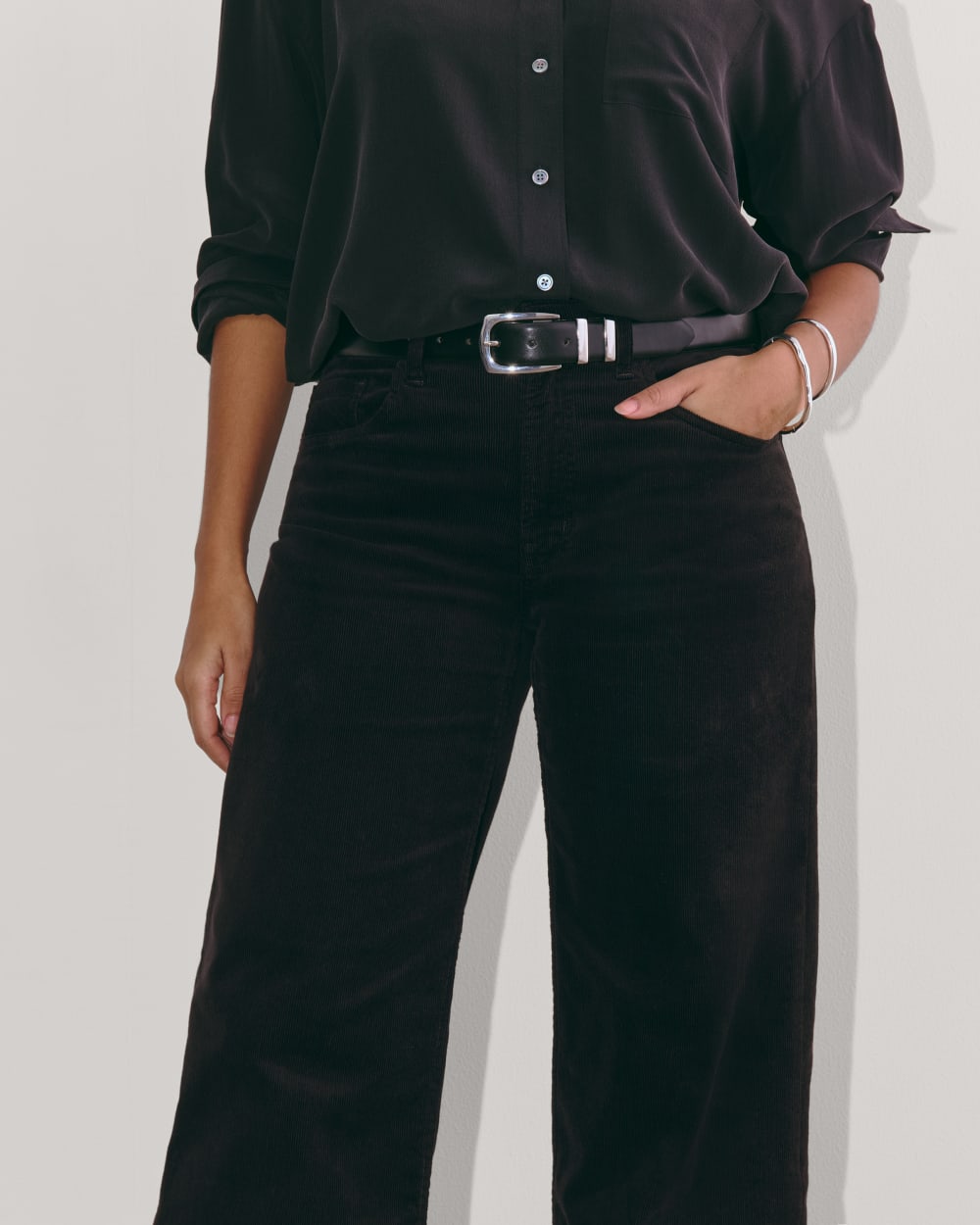 The Mid-Way Pant in Corduroy | Black - Image 4