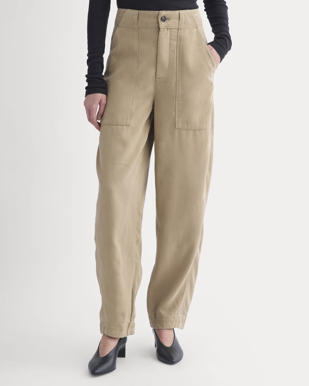Patch Pocket Ballon Pant in Buttersoft | Chinchilla - Image 4