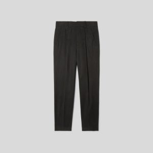 Alternative view of The Draper Tapered Pant in Buttersmooth | Black