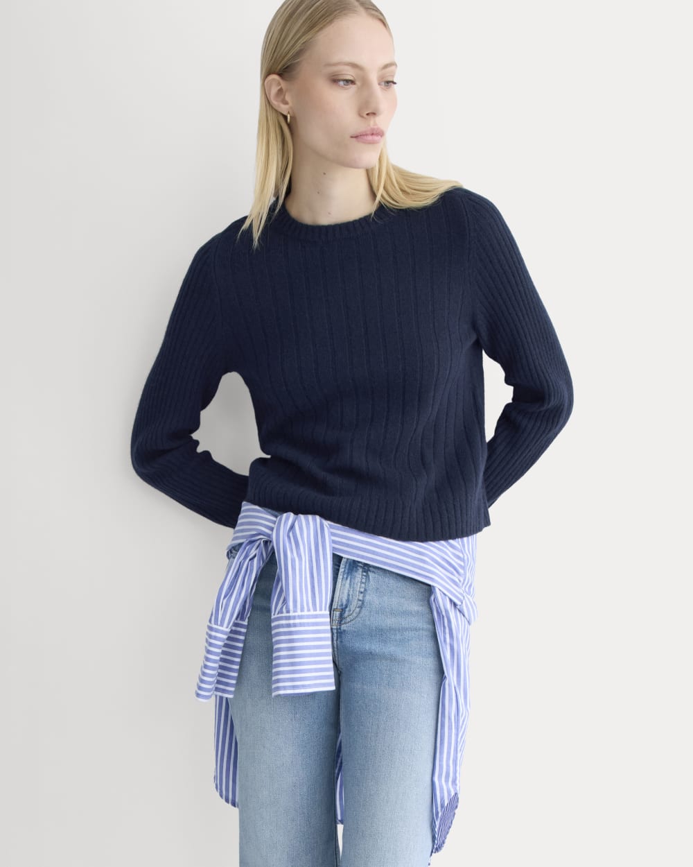 Mix Ribbed Crew in Cashmere | Navy - Image 4