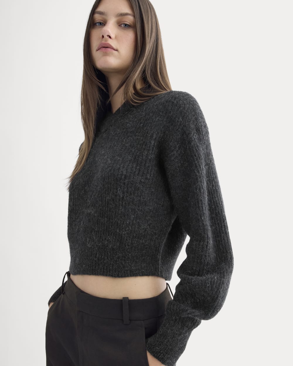 Cropped Cocoon Sweater in Alpaca | Heathered Black - Image 4