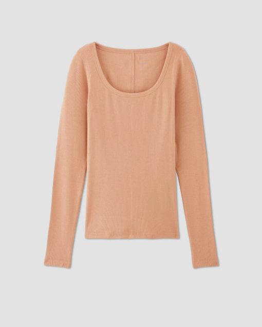 Alternative view of The Luxe Rib Long-Sleeve Scoop-Neck Tee | Blush Pink