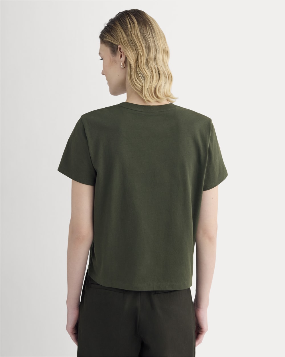 The Box-Cut Tee in Essential Cotton | Dark Green | Pocket - Image 4