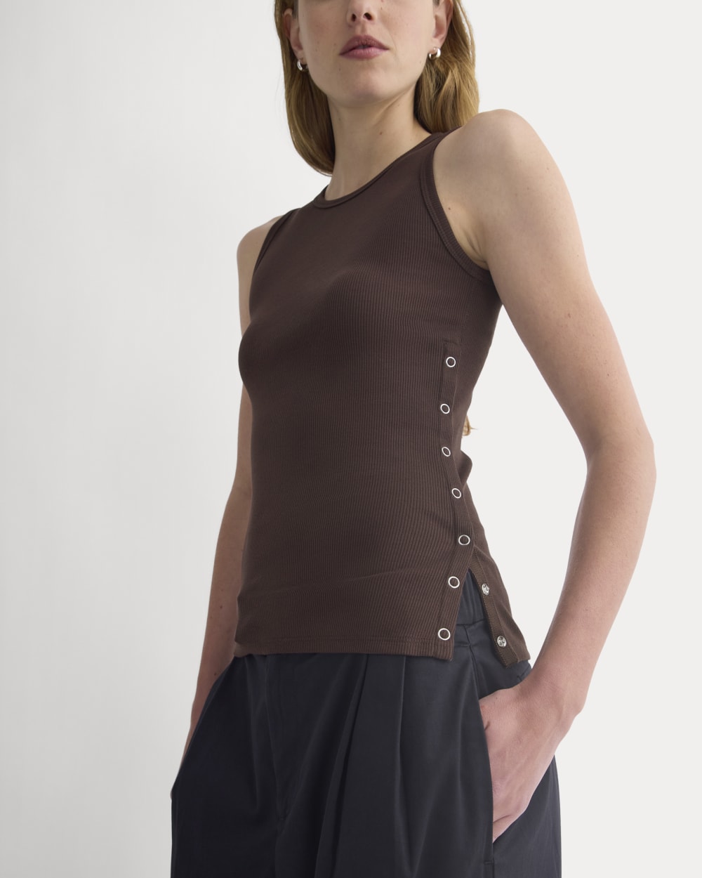 Luxe Rib Side Snap Tank | Coffee Bean