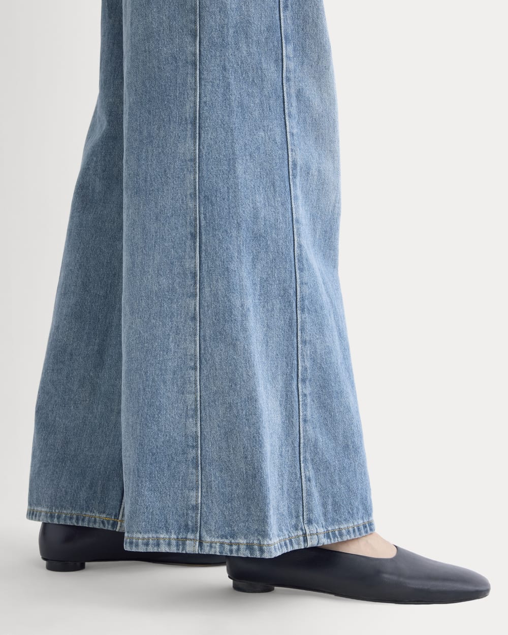 Paneled Ultra Wide-Leg Jean | Tungsten Scratch - Image 4
