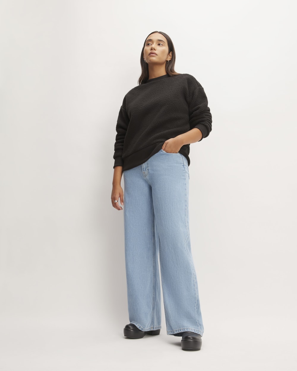 The ReNew Fleece Oversized Crew | Black - Image 3