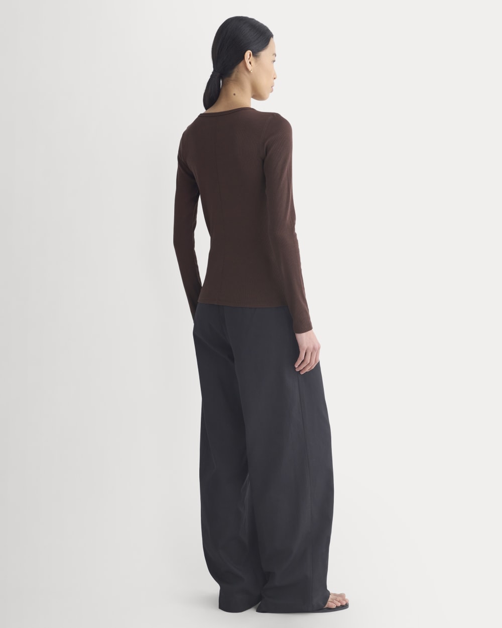 The Luxe Rib Long-Sleeve Crew | Coffee Bean - Image 4