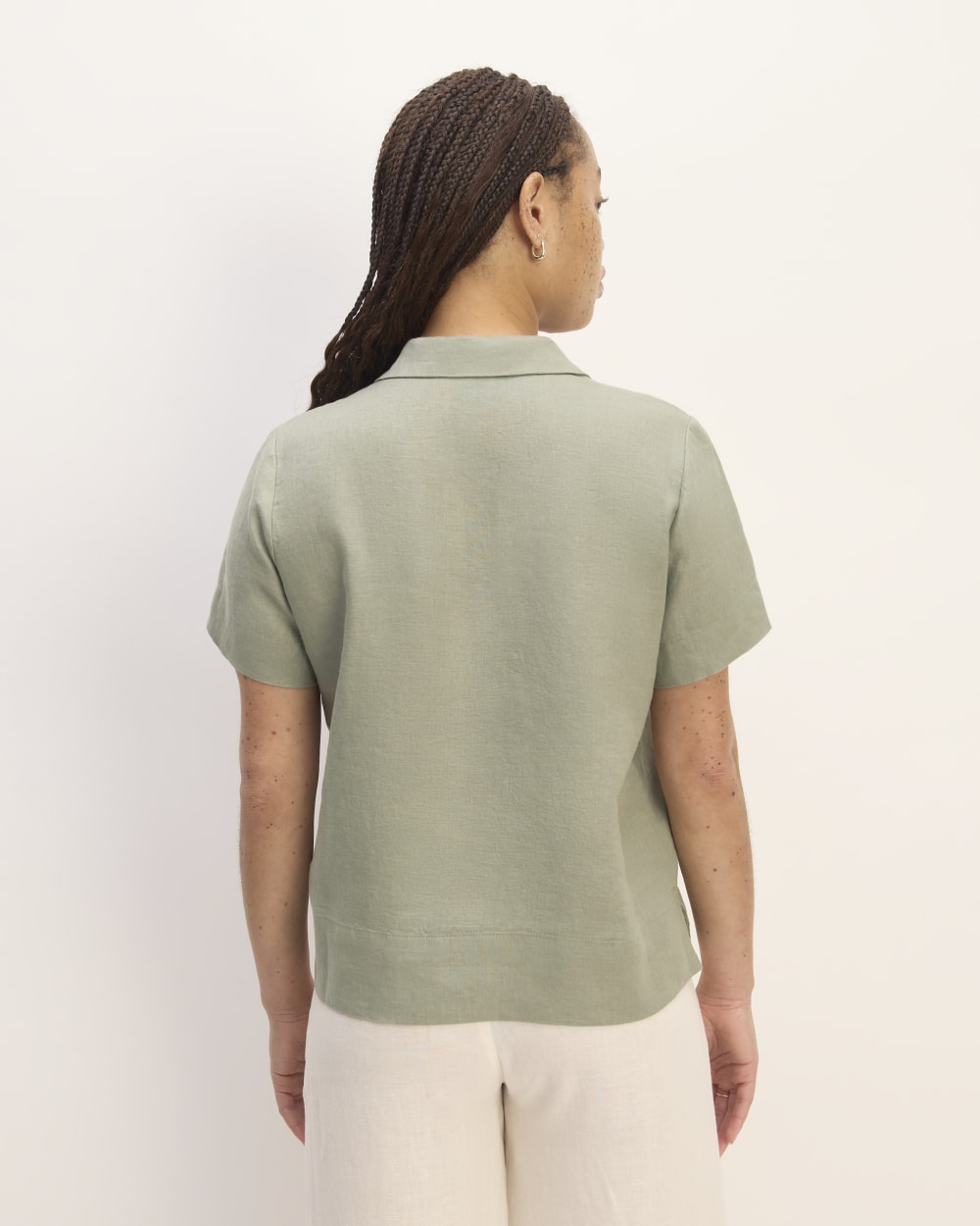 The Notch Shirt in Linen | Sage Green - Image 6