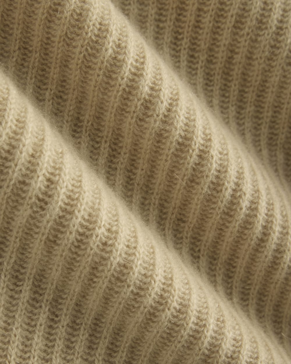 Fisherman Cardigan in Wool Cashmere | Heather Light Camel - Image 6