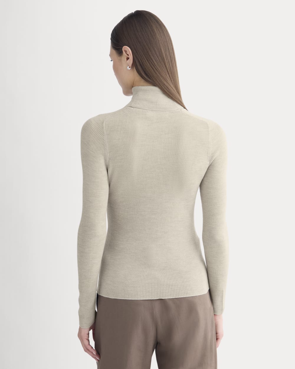 The Turtleneck in Ultrasoft Merino | Heather Oatmeal - Image 5