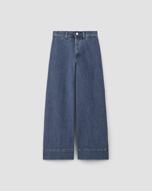 Alternative view of The Mariner Cropped Jean | Ocean Blue