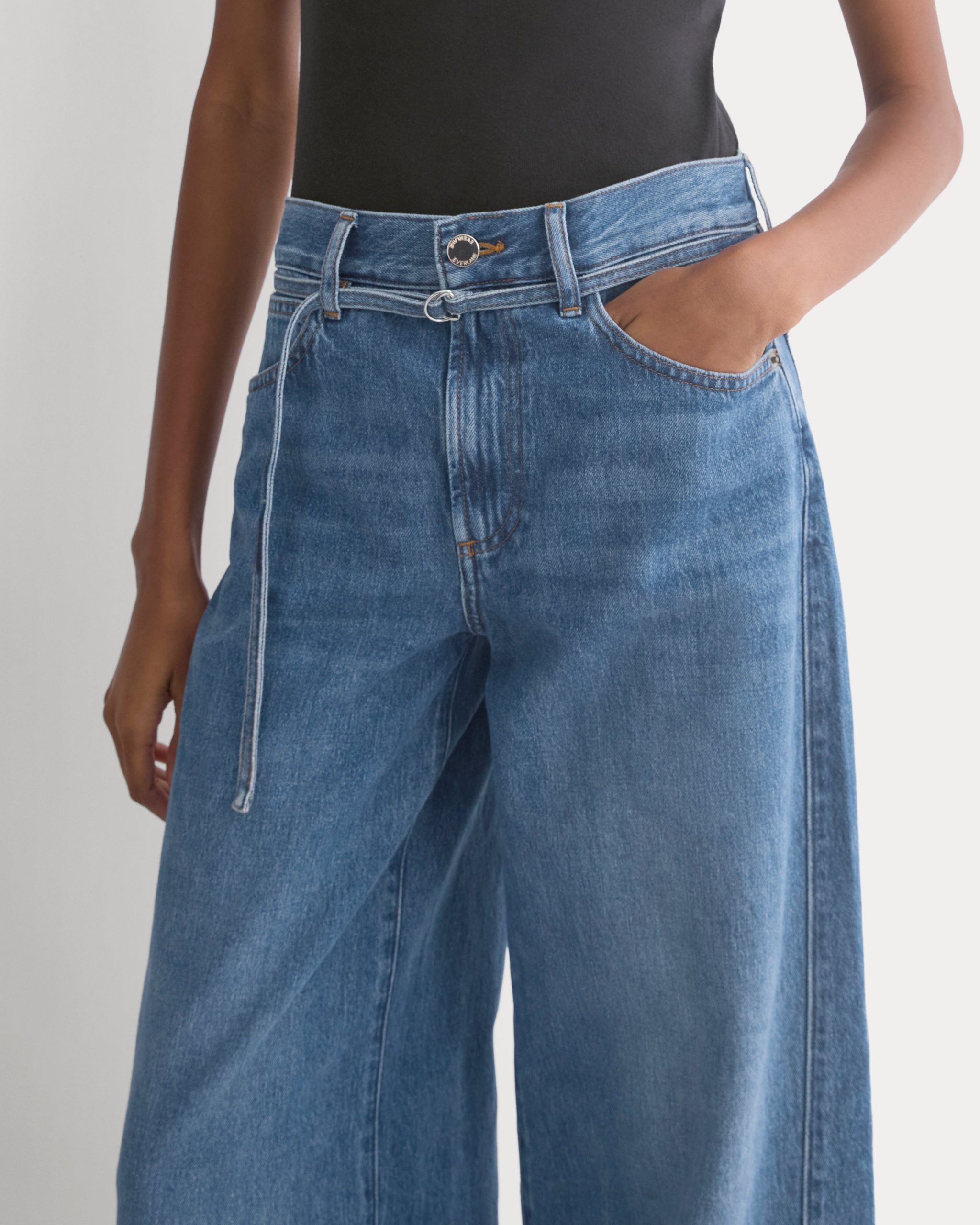 Lightweight Loose Wide-Leg Jean | Medium Indigo | Regular - Image 4