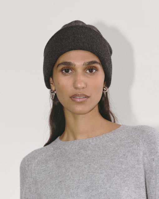 Alternative view of The Cabin Beanie | Heathered Soot