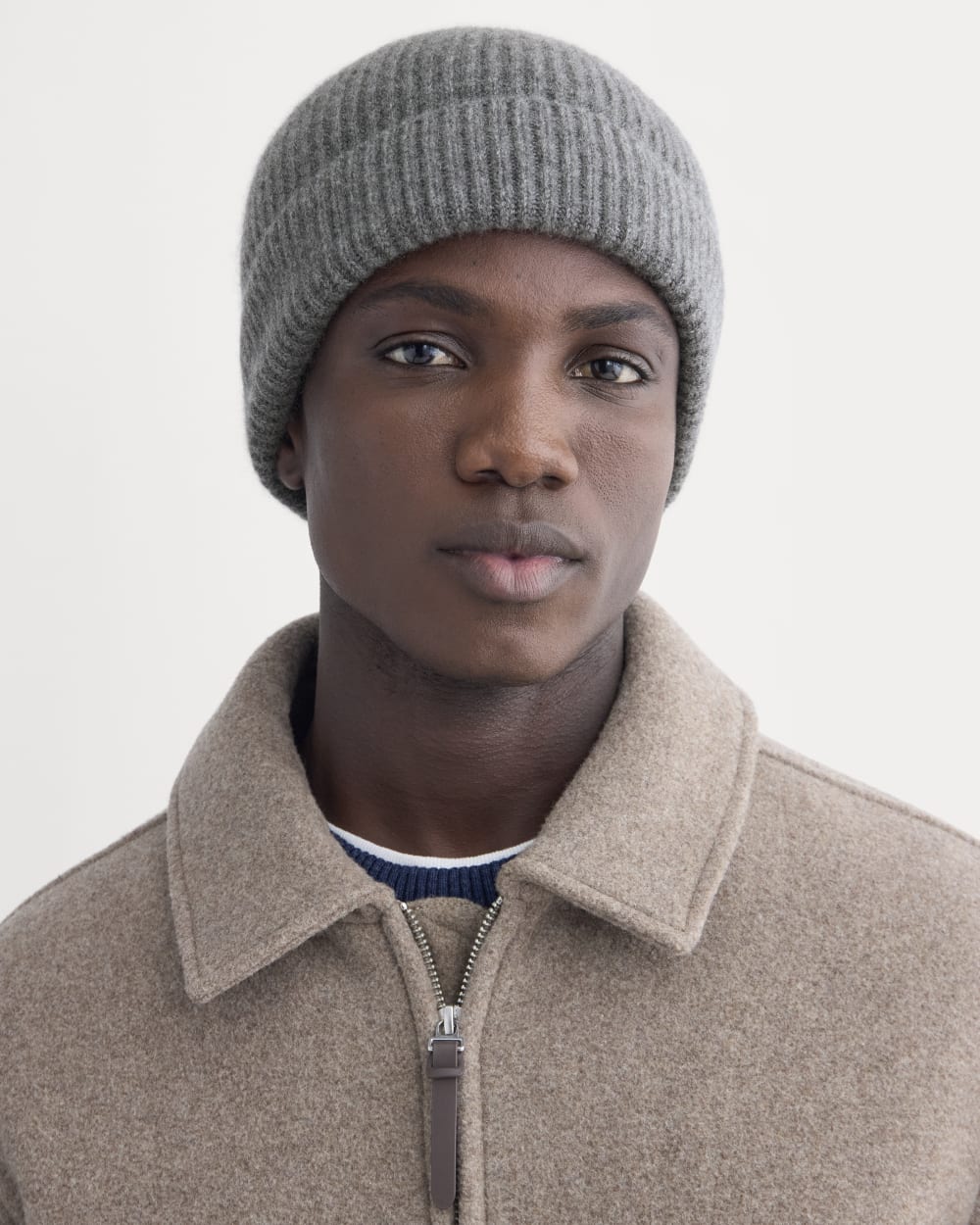 The Cashmere Ribbed Beanie | Heather Charcoal - Image 3