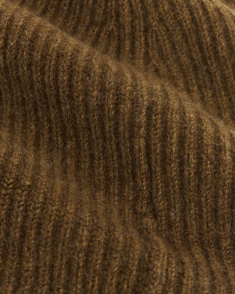 The Cashmere Ribbed Beanie | Heathered Toffee - Image 4