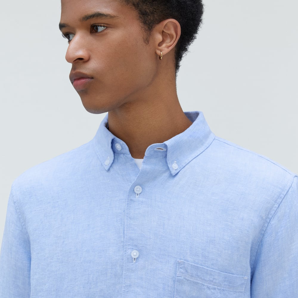 The Classic Shirt in Linen | Light Blue - Image 3