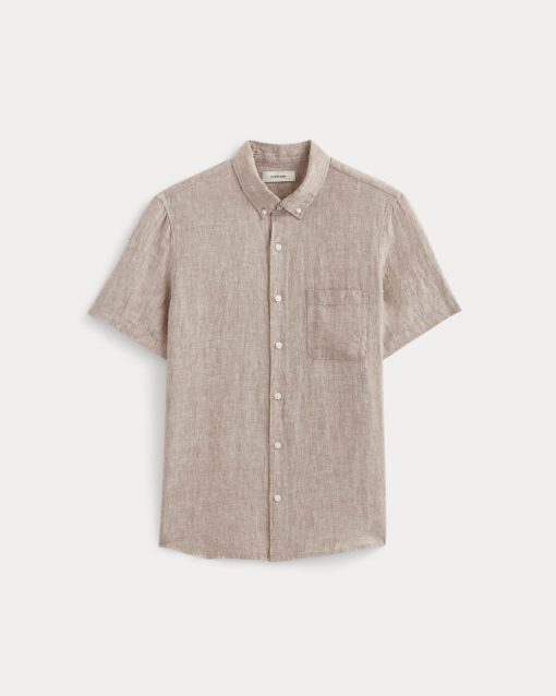 Alternative view of The Classic Short-Sleeve Shirt in Linen | Burlwood Chambray