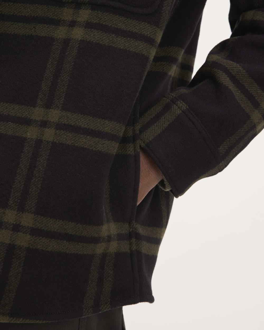 The ReWool® Oversized Shirt Jacket | Black / Olive - Image 5