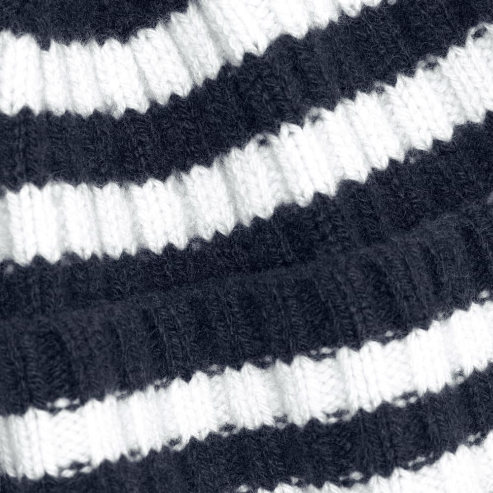 The Cashmere Beanie | Bright Navy / Bone - Image 4