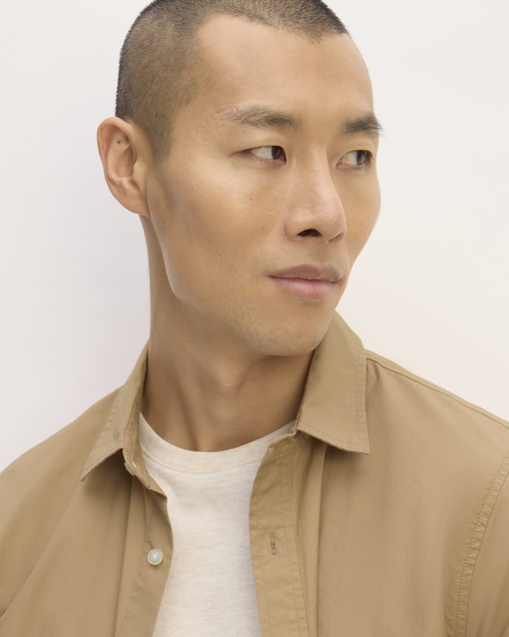 The Supima® Short-Sleeve Poplin Shirt | Tiger's Eye - Image 4